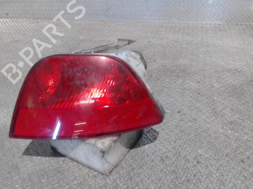 Used Rear bumper left light FORD FOCUS II (DA_, HCP, DP) 2.0 TDCi (133 hp) 24087847