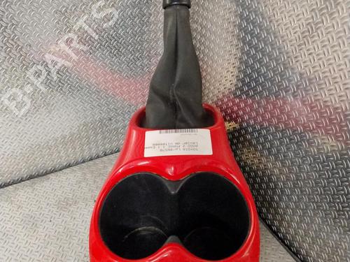 Used Shift knob TOYOTA AYGO (_B4_) 1.0 (KGB40) (69 hp) 24632365