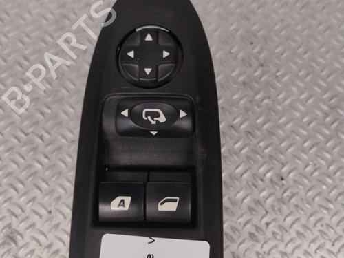 Used Left front window switch Left front window switch CITROËN DS3 (SA_) 1.2 THP 110 (110 hp) 27373032 27373032