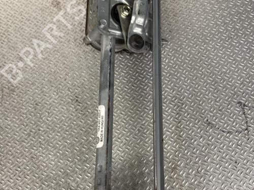 front-wiper-motor-vw-scirocco-iii-137-138-2008-2009-2010-2011-2012-2013-2014-2015-2016-2017-2018-24101879 main image