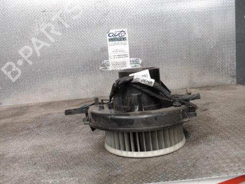 Used Heater blower motor SEAT IBIZA IV (6J5, 6P1) 1.6 TDI (90 hp) 24083087