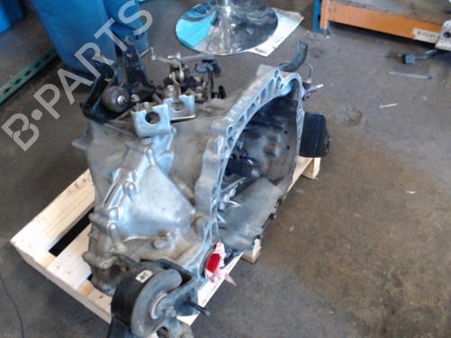 Used Gearbox TOYOTA COROLLA Verso (ZER_, ZZE12_, R1_) 2.2 D-4D (AUR10_, AUR10R) (136 hp) 24074181