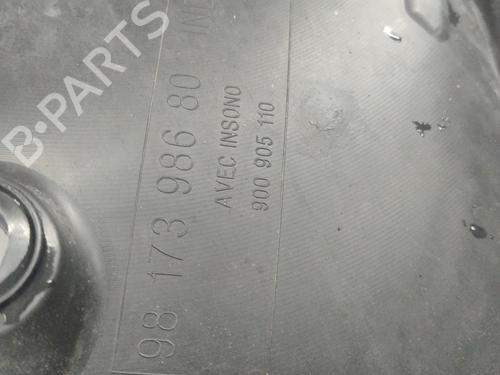 wheel-arch-peugeot-partner-box-bodympv-k9-2018-31843148 main image