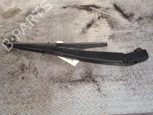 Used Rear windshield wiper arm CITROËN C3 III (SX) 1.2 THP 110 (SXHNPS, SXHNZT, SXHNZ6) (110 hp) 24098613