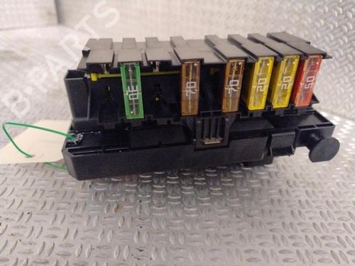Used Fuse box PEUGEOT 206 Hatchback (2A/C) 1.4 i (75 hp) 30164010