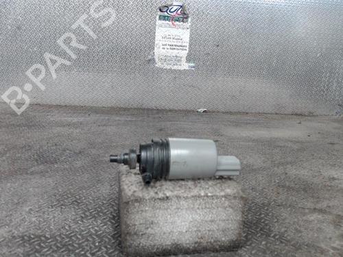 Used Washer pump BMW 1 Coupe (E82) 120 d (177 hp) 24089814