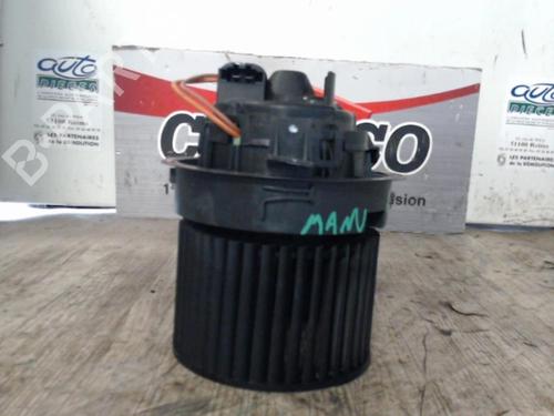 Used Heater blower motor RENAULT CLIO IV (BH_) 1.5 dCi 75 (75 hp) 24069215