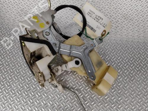 Front left lock TOYOTA YARIS (_P1_) 1.3 (NCP10, SCP12_) | BP26037692C98 