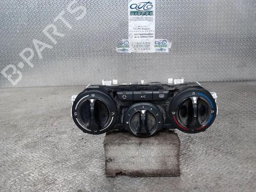 climate-control-peugeot-208-i-ca_-cc_-2012-2013-2014-2015-2016-2017-2018-2019-2020-2021-24079211 main image