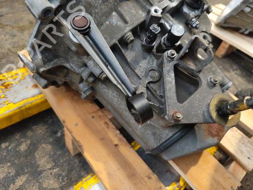 Used Gearbox Gearbox CITROËN BERLINGO / BERLINGO FIRST MPV (MF_, GJK_, GFK_) 1.4 i (MFKFX, MFKFW, GJKFWB, GJKFWC, GFKFWC) (75 hp) 33031358 33031358