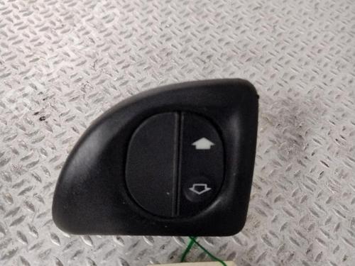Switch FORD TRANSIT CONNECT (P65_, P70_, P80_) 1.8 TDCi | BP29757537I30 - Image 2