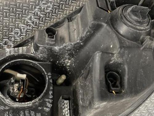 Right headlight PEUGEOT 407 (6D_) 2.0 HDi 135 (6DRHRH, 6DRHRE, 6DRHRG, 6DRHRJ) | BP24100221C29 
