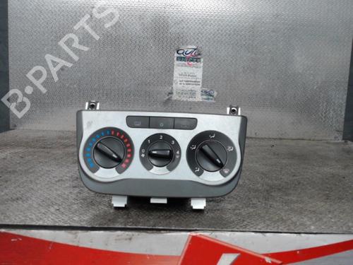 Used Climate control FIAT GRANDE PUNTO (199_) 1.3 D Multijet (75 hp) 24086868