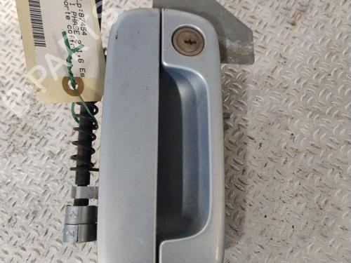 Used Tailgate handle Tailgate handle CITROËN BERLINGO / BERLINGO FIRST MPV (MF_, GJK_, GFK_) 1.6 16V (MFNFU) (109 hp) 25826724 25826724