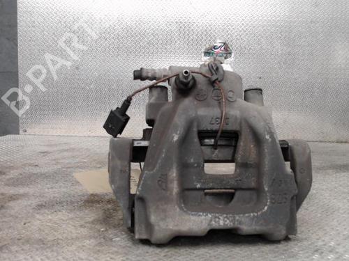 Used Right front brake caliper ALFA ROMEO GIULIETTA (940_) 2.0 JTDM (940FXE1A, 940FXG11) (170 hp) 24096961