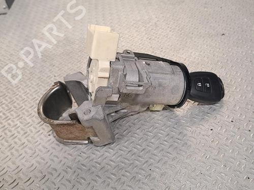 Used Ignition barrel TOYOTA VERSO S (_P12_) 1.4 D4-D (NLP121_, NLP121R) (90 hp) 24600962