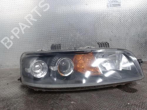 Højre forlygte FIAT PUNTO (188_) 1.2 60 (188.030, .050, .130, .150, .230, .250) (60 hp) 24083994