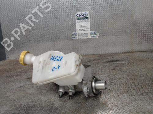 hovedbremsecylinder-citroen-c4-cactus-2014-24082419 main image