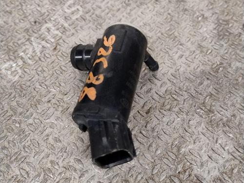 Used Washer pump Washer pump KIA SPORTAGE III (SL) 1.7 CRDi (116 hp) 32768203 32768203