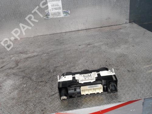 climate-control-vw-fox-hatchback-5z1-5z3-5z4-2003-2004-2005-2006-2007-2008-2009-2010-2011-2012-2013-2014-2015-24085719 main image