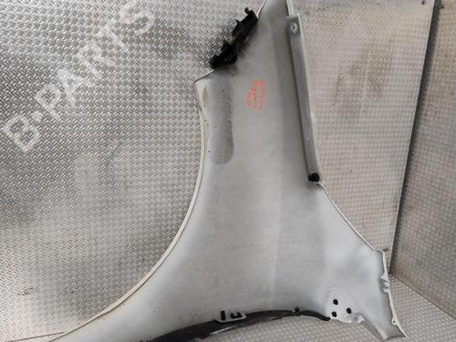 right-front-fenders-renault-megane-iii-coupe-dz01_-2008-2009-2010-2011-2012-2013-2014-2015-2016-32307974 main image