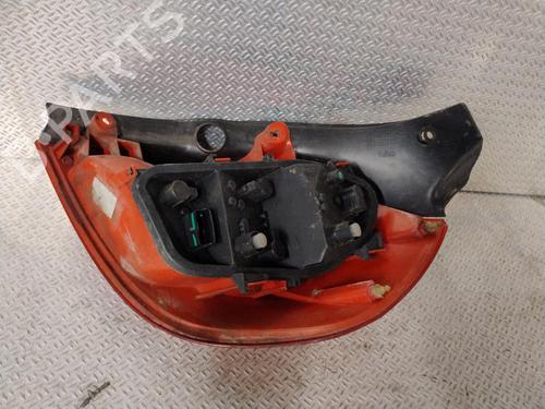 Used Left taillight RENAULT CLIO III (BR0/1, CR0/1) 1.5 dCi (C/BR0G, C/BR1G) (68 hp) 29379958