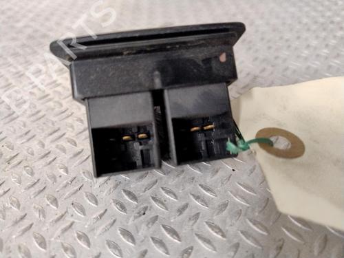 Left front window switch VW NEW BEETLE (9C1, 1C1) 1.9 TDI | BP27508688I27 - Image 3
