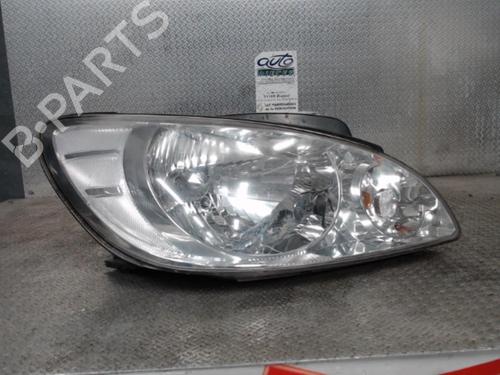 Used Right headlight HYUNDAI GETZ (TB) 1.5 CRDi (88 hp) 24081590