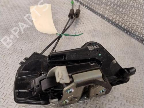 front-left-lock-toyota-aygo-_b4_-2014-24632354 main image