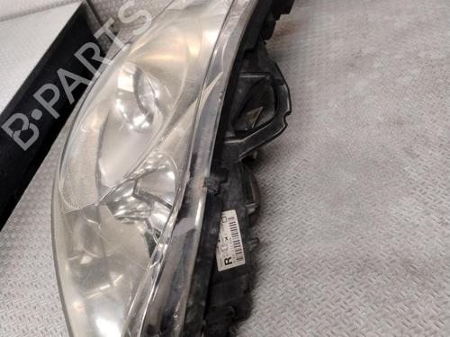 Right headlight PEUGEOT 407 (6D_) 1.6 HDi 110 (6D9HZC, 6D9HYC) | BP28573097C29 