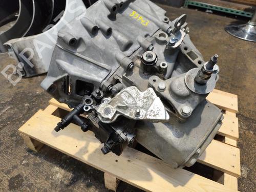 Used Gearbox Gearbox PEUGEOT 5008 (0U_, 0E_) 1.6 HDi (114 hp) 33031345 33031345