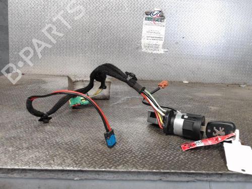 Used Ignition barrel PEUGEOT 307 CC (3B) 2.0 16V (140 hp) 24091027