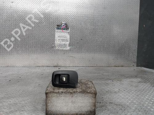 Used Switch PEUGEOT 307 CC (3B) 2.0 16V (136 hp) 24094851