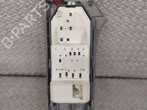 Left front window switch TOYOTA YARIS (_P9_) 1.4 D-4D (NLP90_, NLP90R) | BP32399494I27 - Image 2