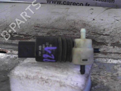 Used Washer pump SEAT LEON (1M1) 1.9 TDI (110 hp) 24066995