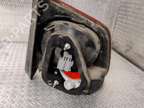 right-tailgate-light-vw-tiguan-5n_-2007-2008-2009-2010-2011-2012-2013-2014-2015-2016-2017-2018-27098501 main image
