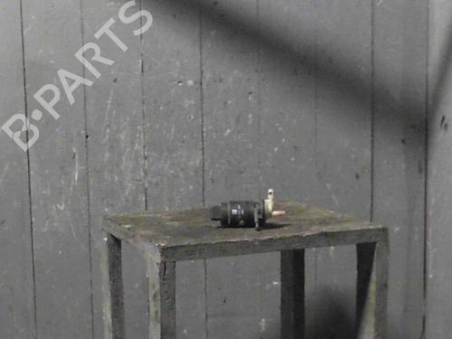 Used Washer pump OPEL MERIVA A MPV (X03) 1.7 DTI (E75) (75 hp) 24064715