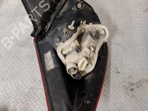 Used Right taillight Right taillight OPEL ASTRA J (P10) 1.7 CDTI (68) (125 hp) 29577295 29577295