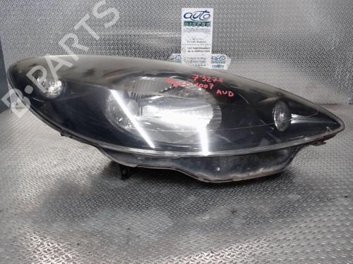 Used Right headlight Right headlight PEUGEOT 1007 (KM_) 1.4 HDi (68 hp) 24075699 24075699