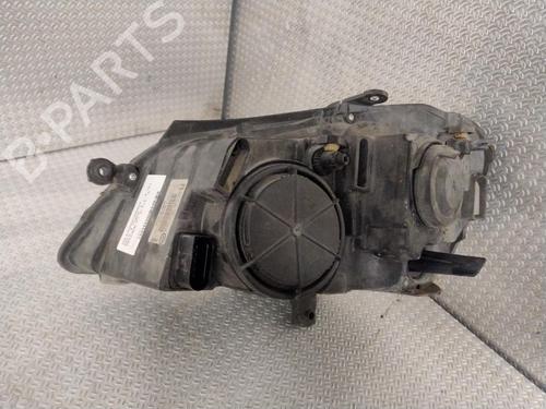 Used Right headlight VW POLO IV (9N_, 9A_) 1.4 TDI (70 hp) 29757575