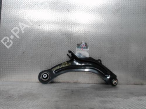 Used Right front suspension arm RENAULT CAPTUR I (J5_, H5_) 1.3 TCe 150 (J5NK, J5JS) (150 hp) 24094756