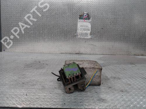 heater-resistor-renault-clio-ii-bb_-cb_-1998-1999-2000-2001-2002-2003-2004-2005-2006-2007-2008-2009-2010-2011-2012-2013-2014-2015-2016-24094255 main image