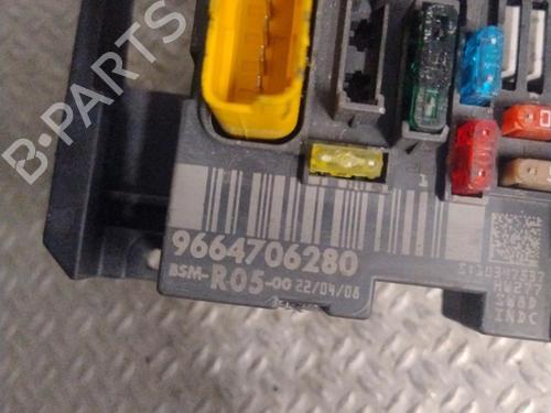 Fuse box PEUGEOT PARTNER Box Body/MPV 1.6 HDi 16V | BP38972008E1 - Image 3