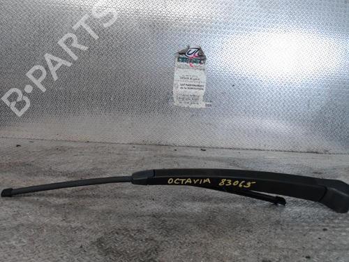Used Rear windshield wiper arm SKODA OCTAVIA II Combi (1Z5) 1.9 TDI (105 hp) 24092105