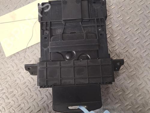 card-reader-renault-koleos-i-hy_-2008-24992354 main image