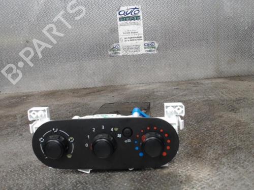 climate-control-renault-trafic-iii-van-fg_-2014-24083164 main image