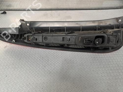 Used Right taillight FORD FIESTA V (JH_, JD_) 1.4 TDCi (68 hp) 24080551