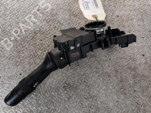 Used Steering column stalk TOYOTA YARIS (_P13_) 1.0 (KSP130_, KSP130) (69 hp) 24625503