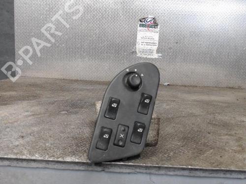 Used Left front window switch RENAULT SAFRANE II (B54_) 2.2 dT (B54G) (113 hp) 24089798