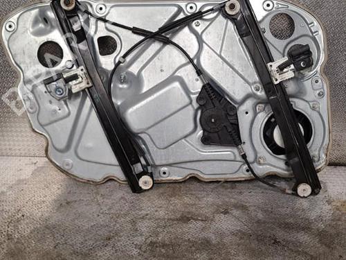 Rudehejsemekanisme Højre foran ALFA ROMEO 159 (939_) 1.9 JTDM 16V (939AXC1B, 939AXC12) (150 hp) 24099280